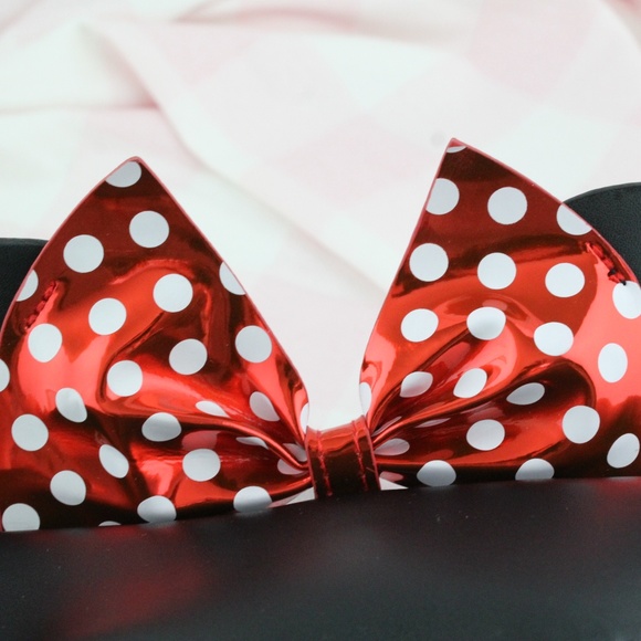 Minnie Mouse Fanny Pack - Picture 4 of 6